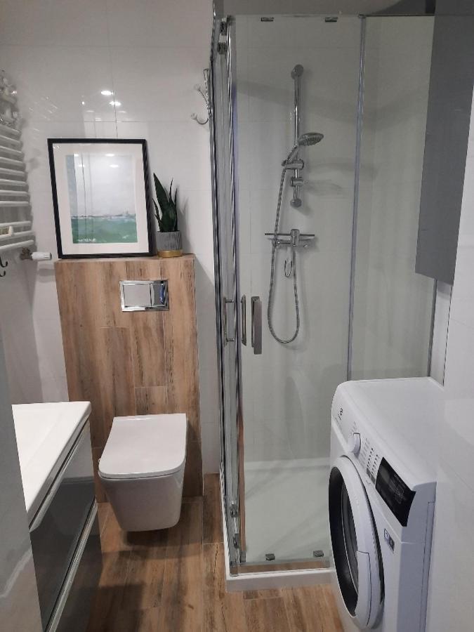 Apartament Nowowiejskiego ชวีโนวิชแจ ภายนอก รูปภาพ