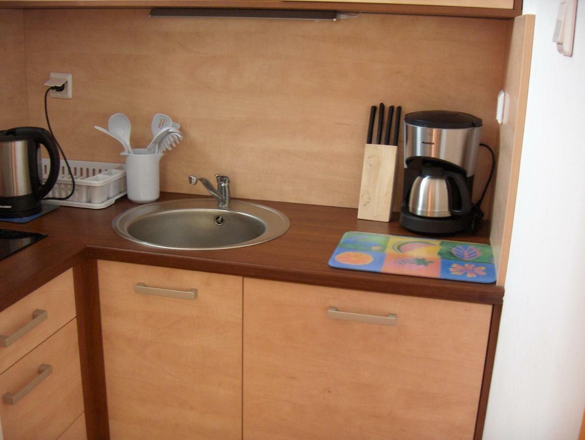 Apartament Nowowiejskiego ชวีโนวิชแจ ภายนอก รูปภาพ